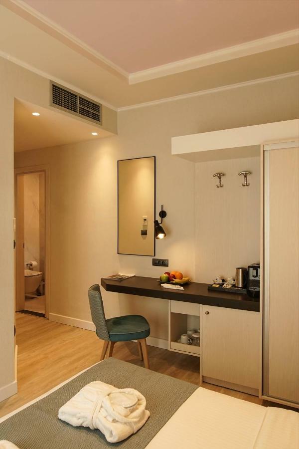Junior Suite Acropolis View