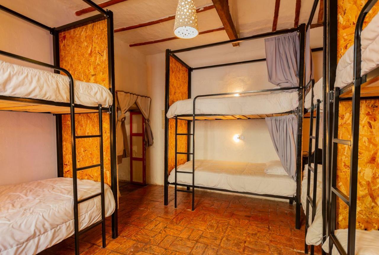 Bed 8-Bed Female Dormitory Room