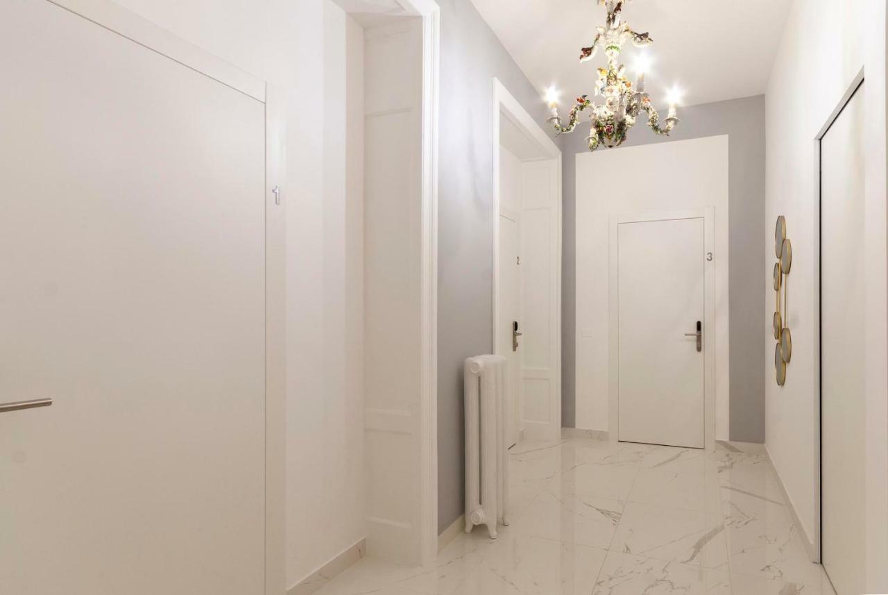 Deluxe Double or Twin Room N23
