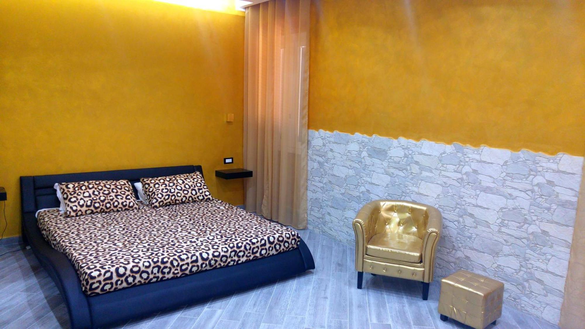 Luxury Suite