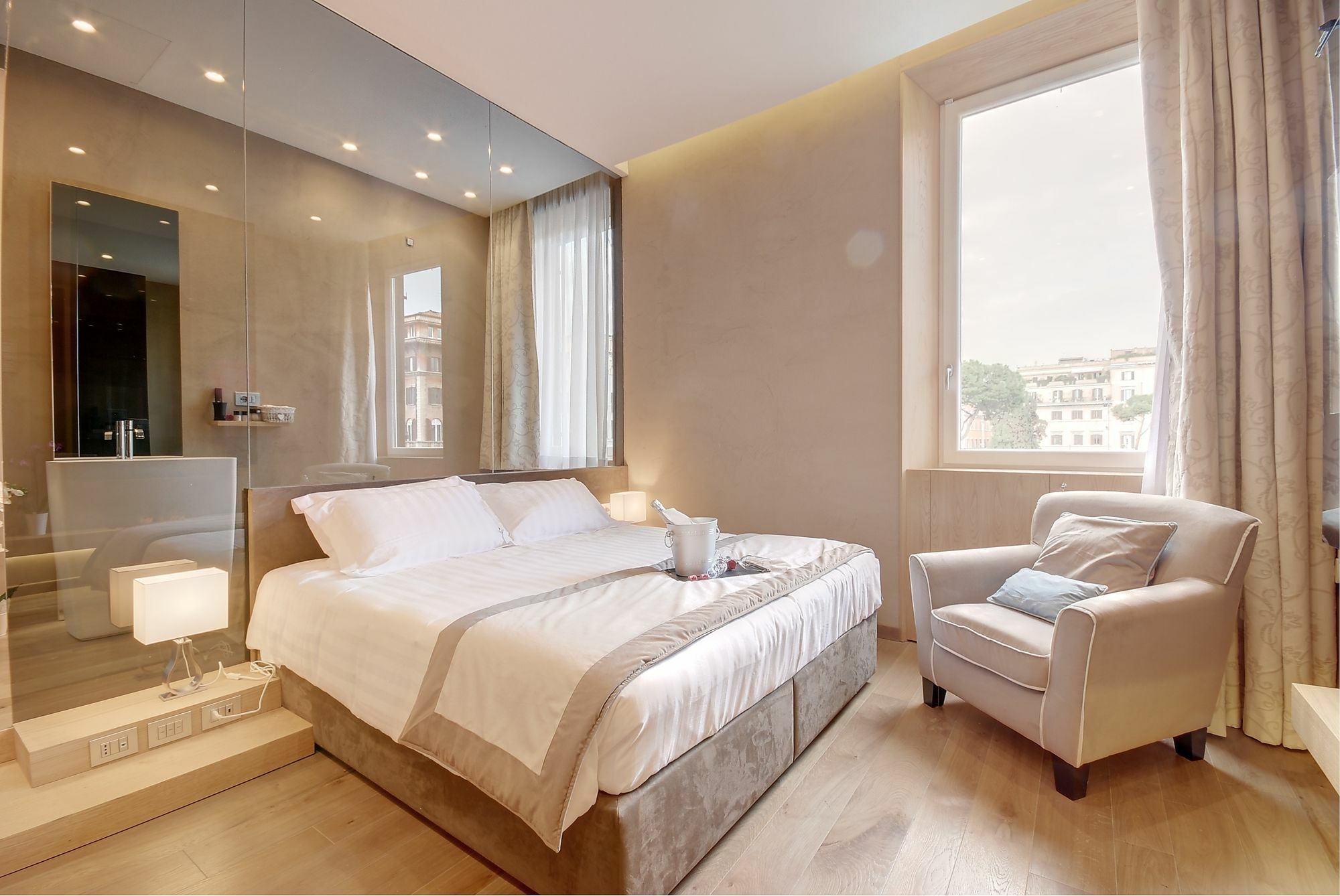 Junior Suite City View