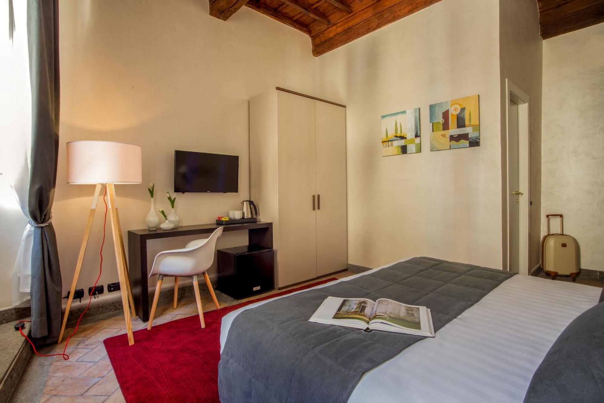 Deluxe Double or Twin Room