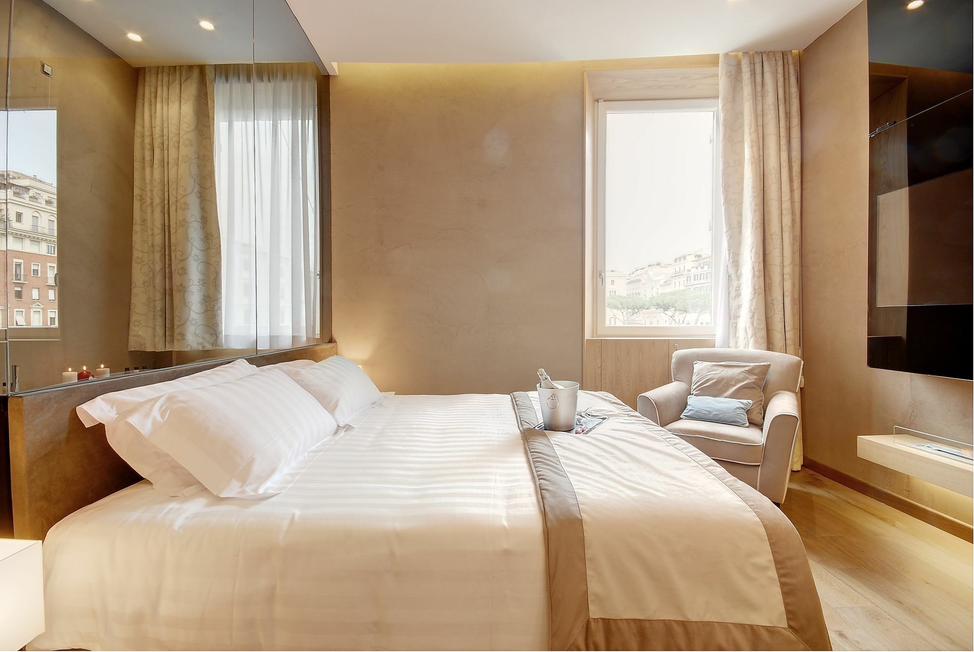 Junior Suite City View