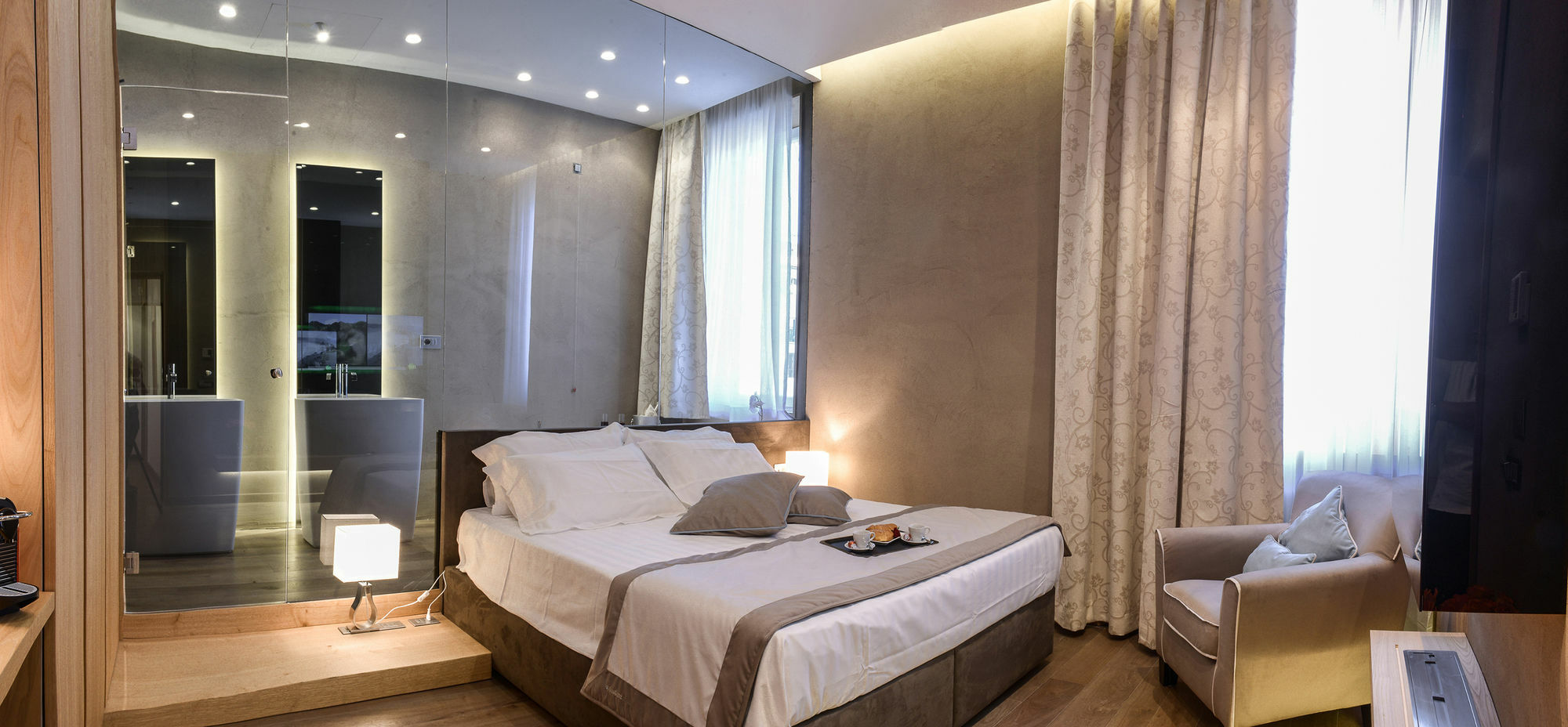 Junior Suite City View