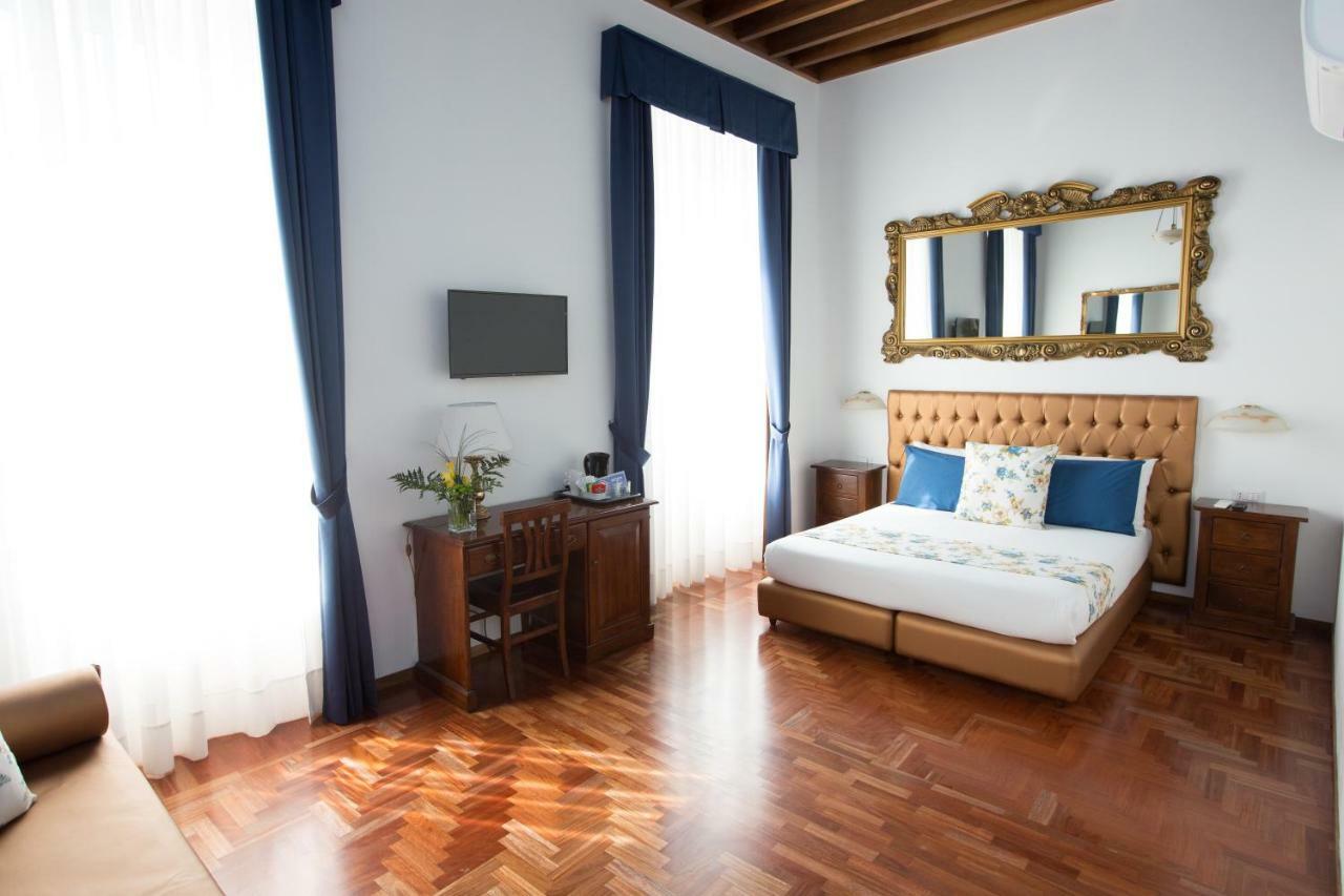Quadruple Room St Peter View