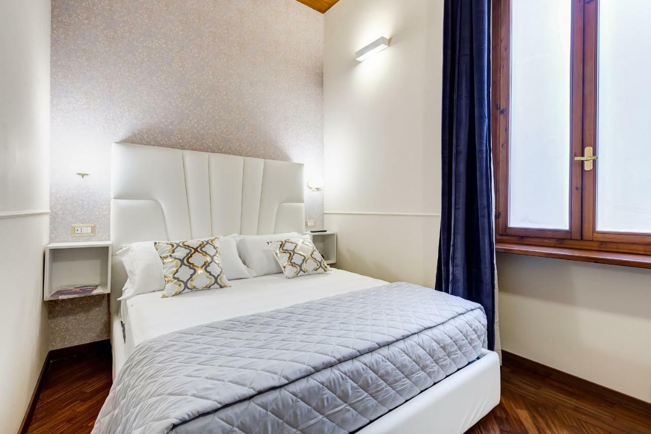 Standard Double Suite