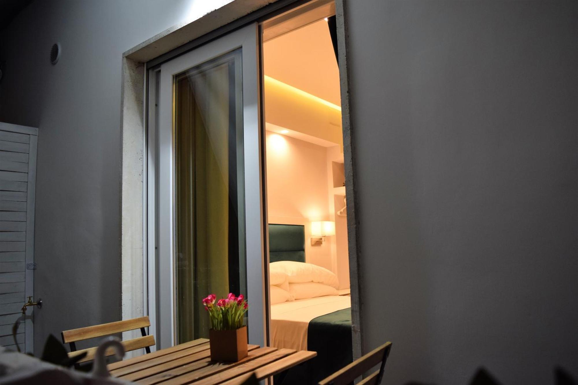 Deluxe Double Room Balcony