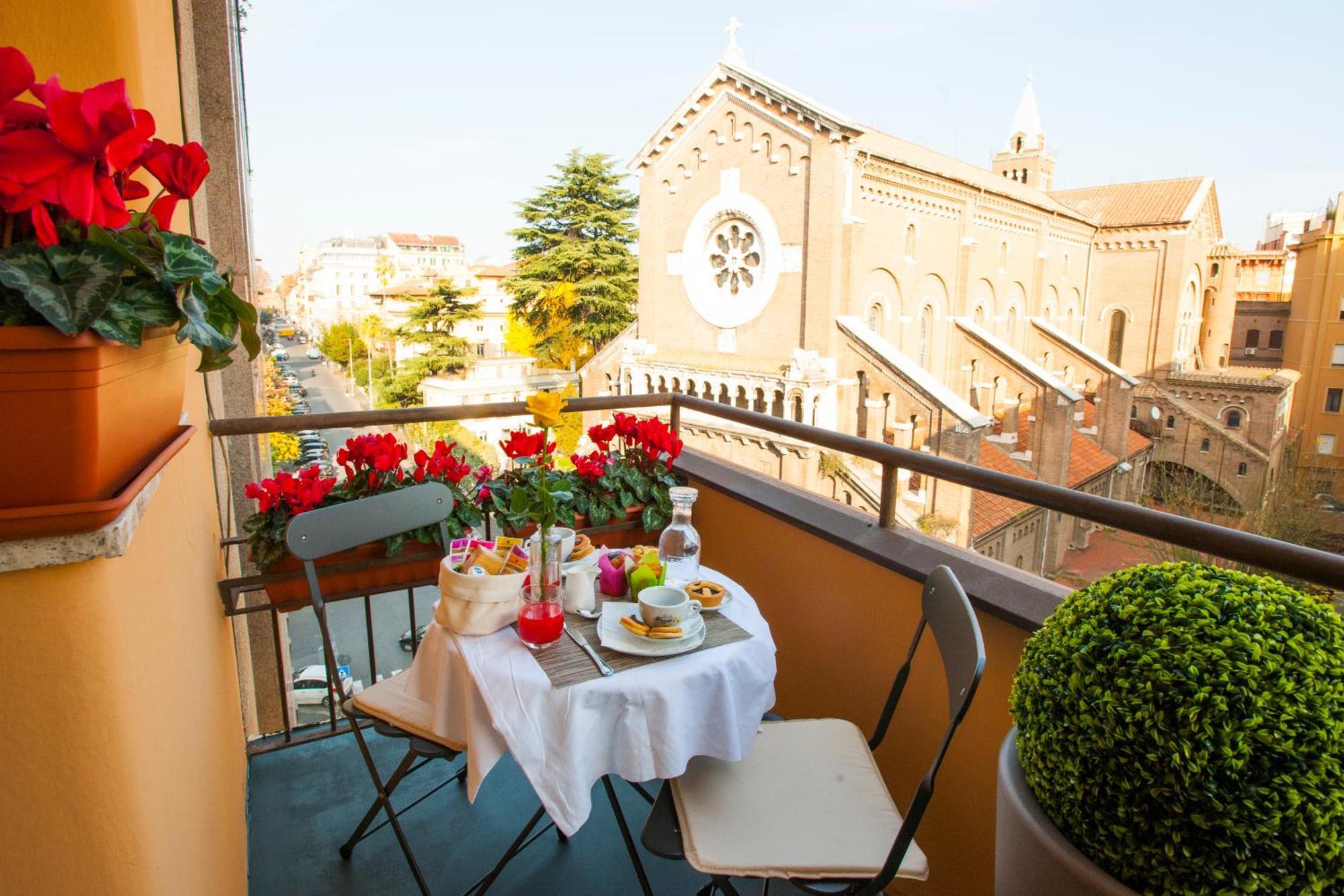 Double or Twin Room Balcony