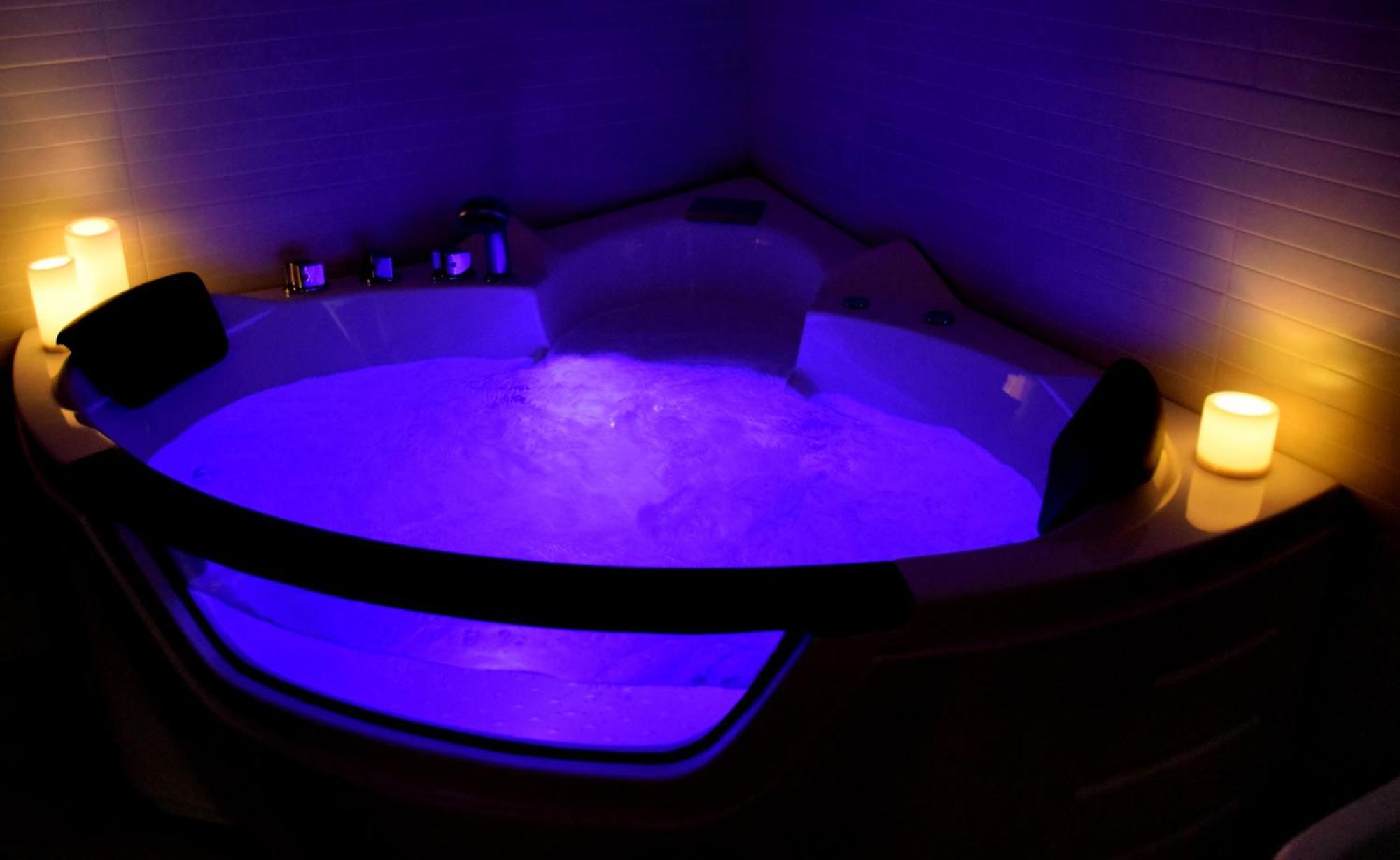 Suite Spa Bath