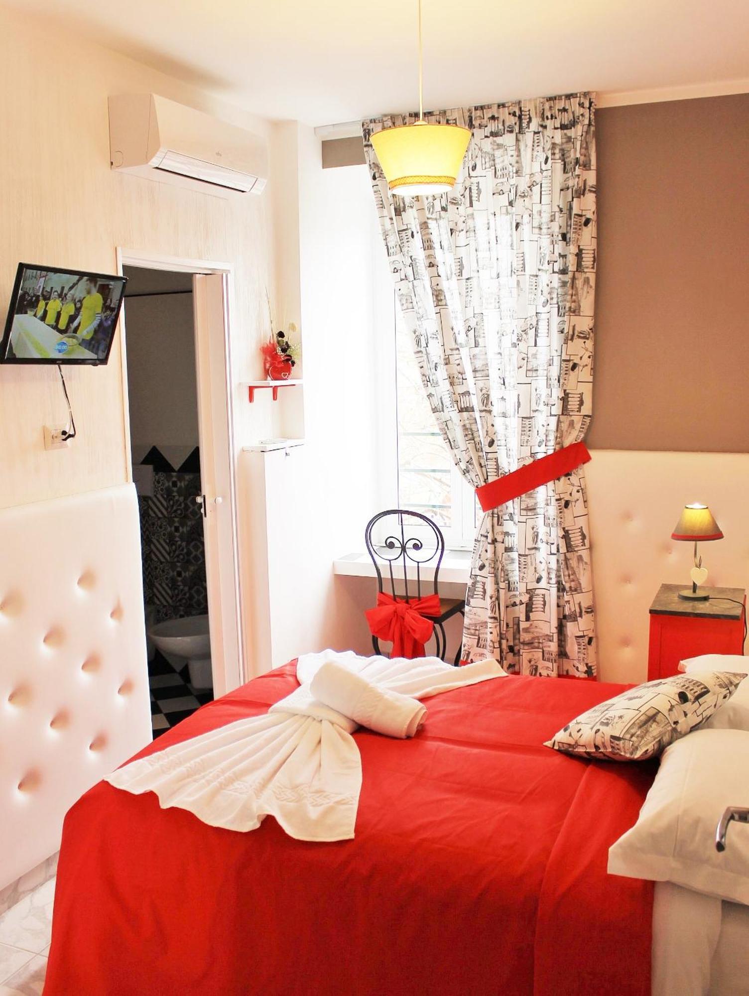 Double Room Private Bathroom
