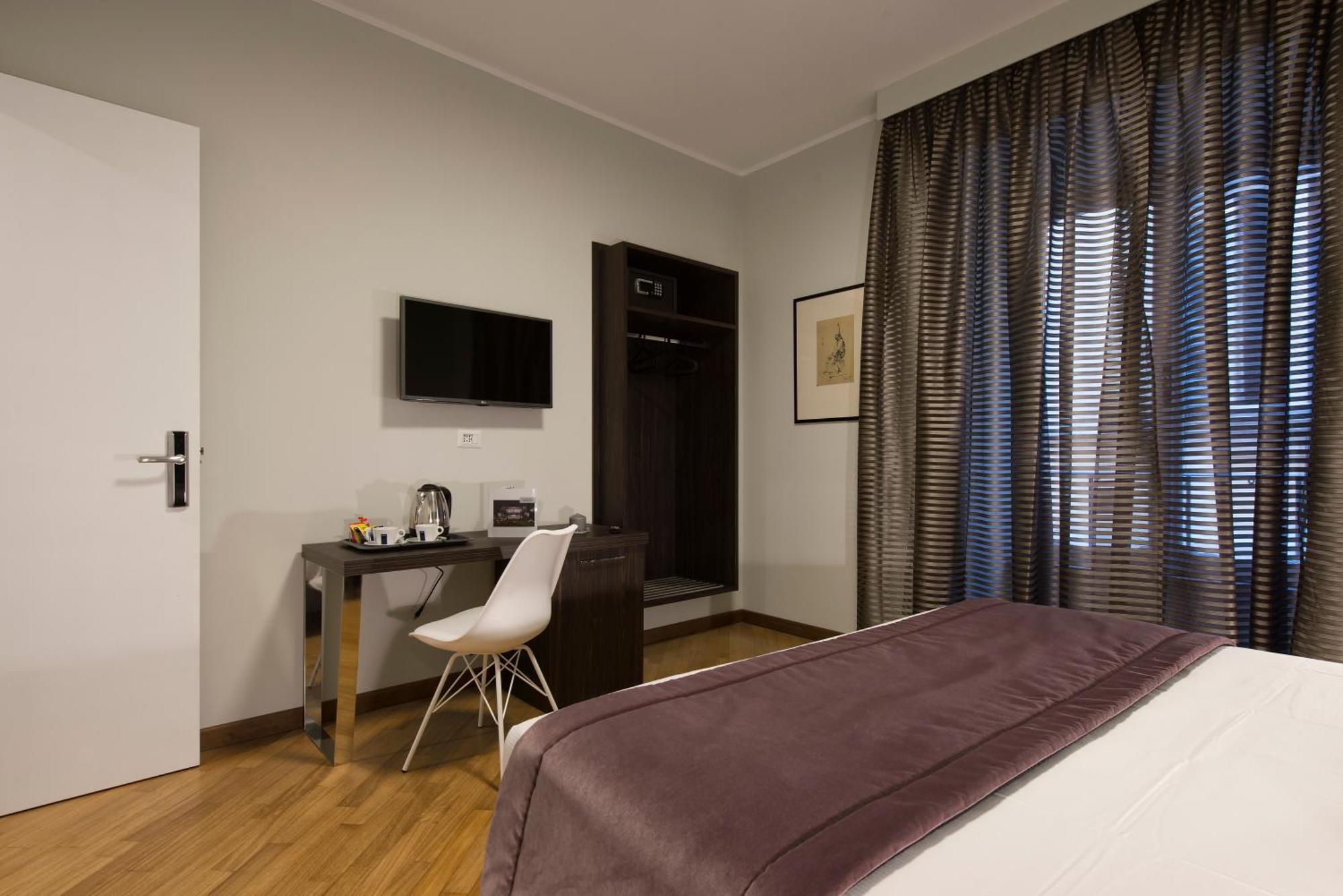 Standard Double or Twin Room