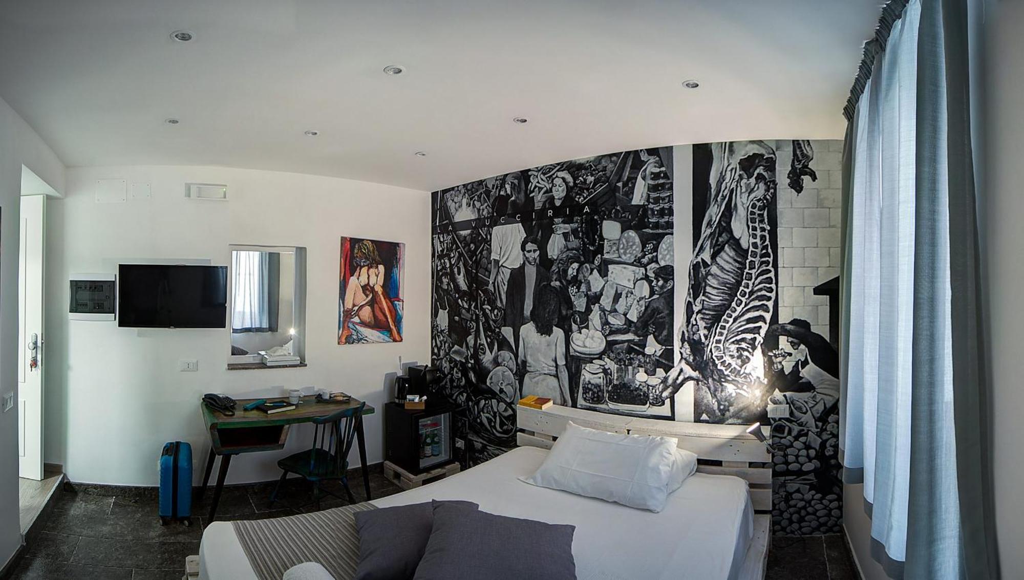 Deluxe Single Room