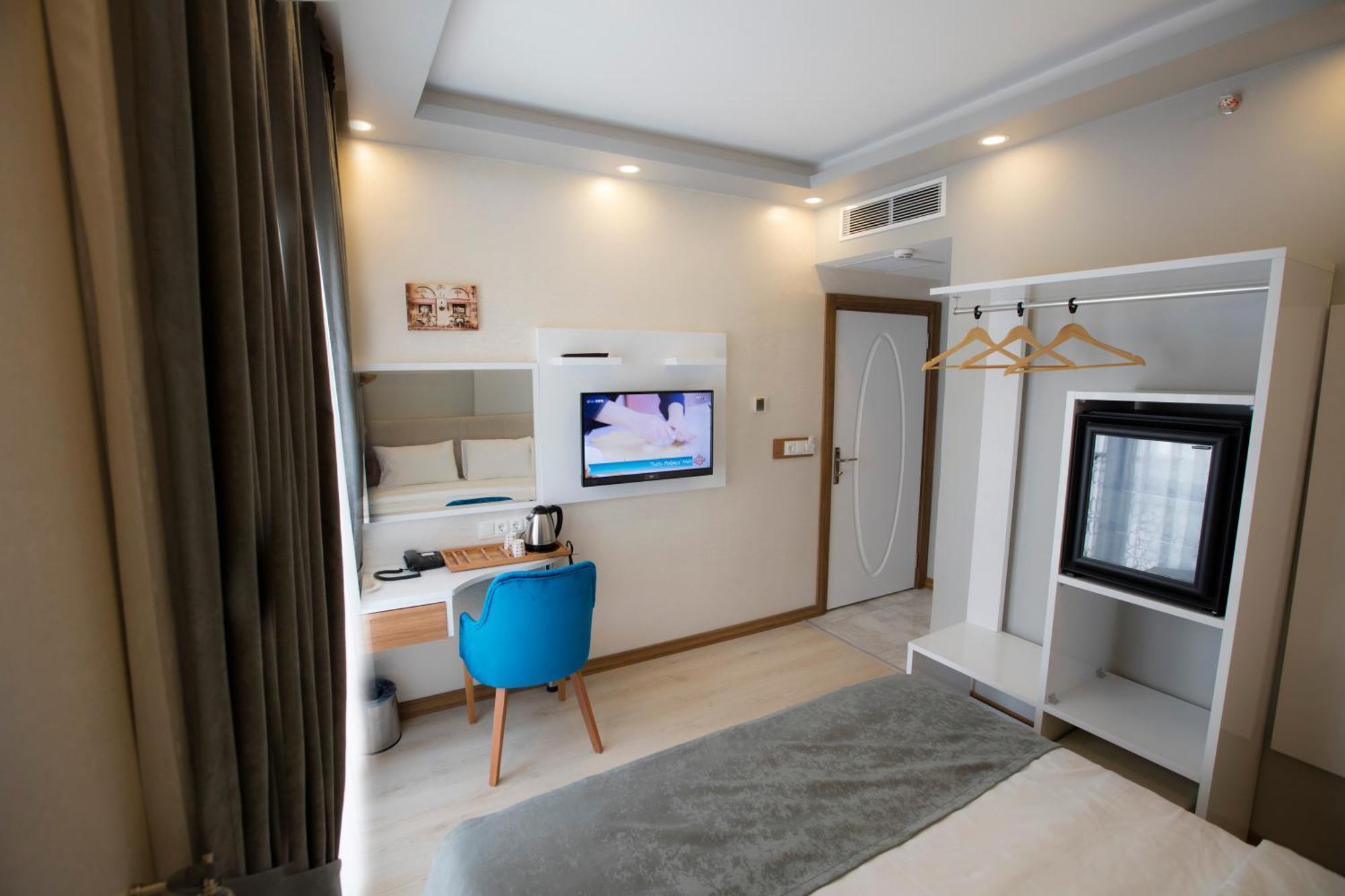 Deluxe Single Room