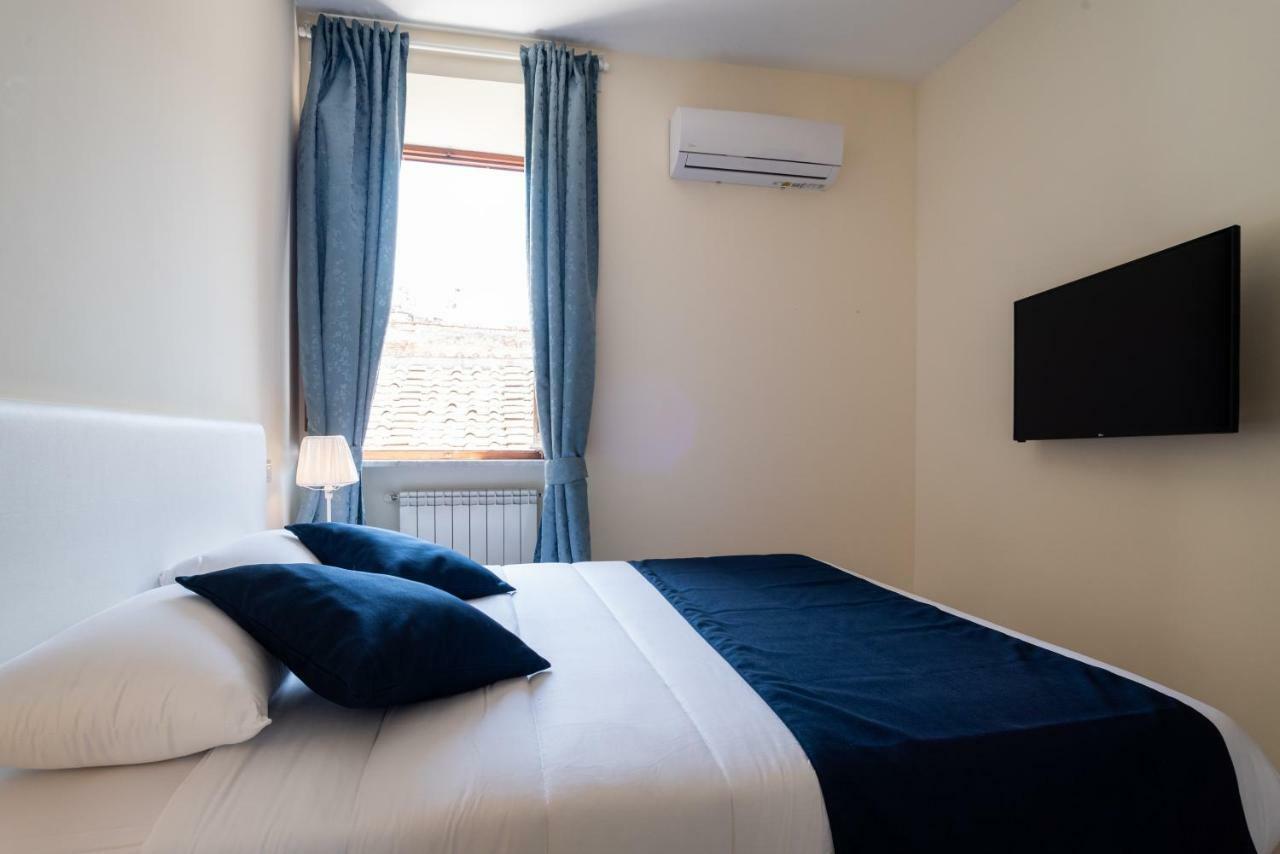 Classic Quadruple Room