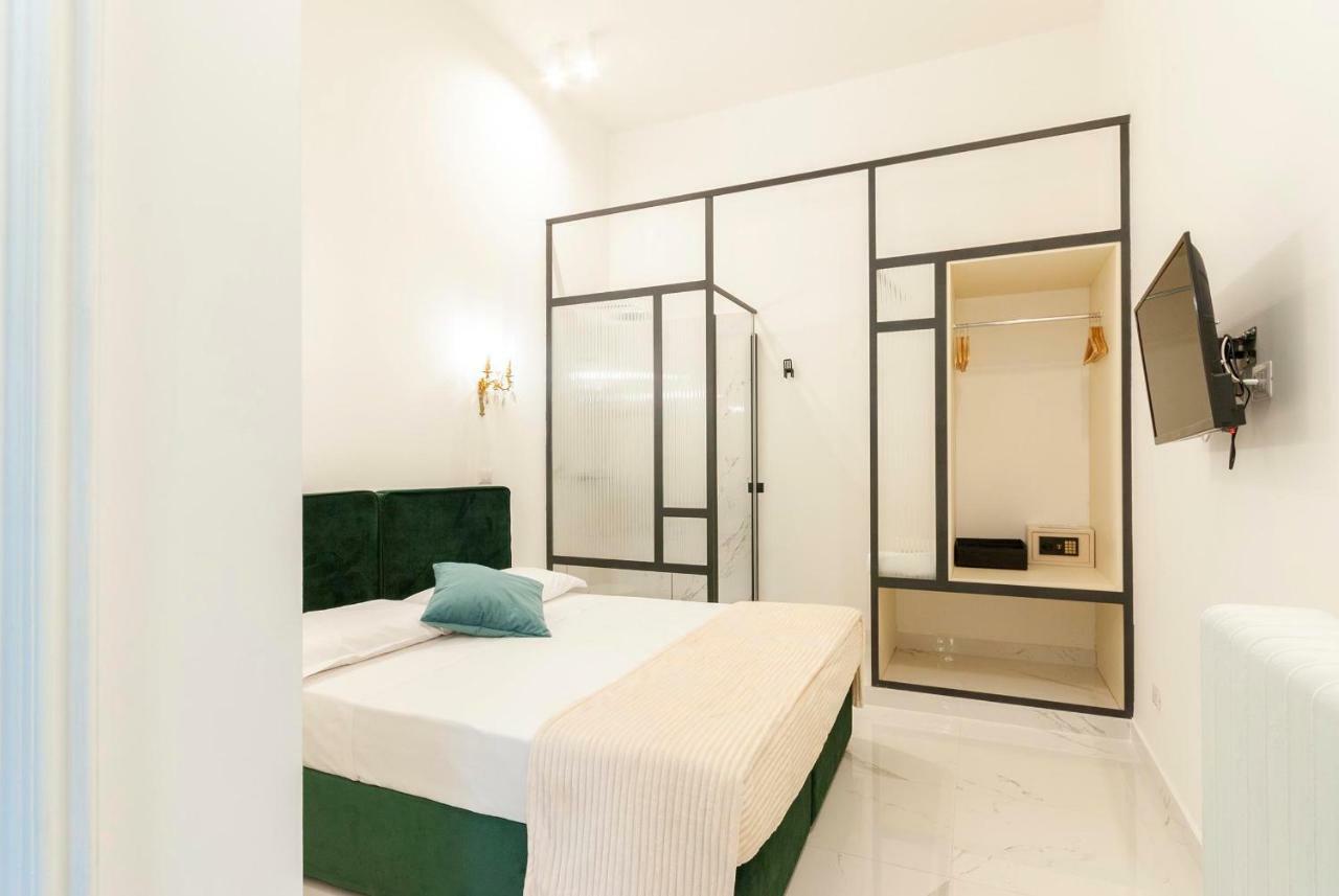Superior Deluxe Double or Twin Room N23