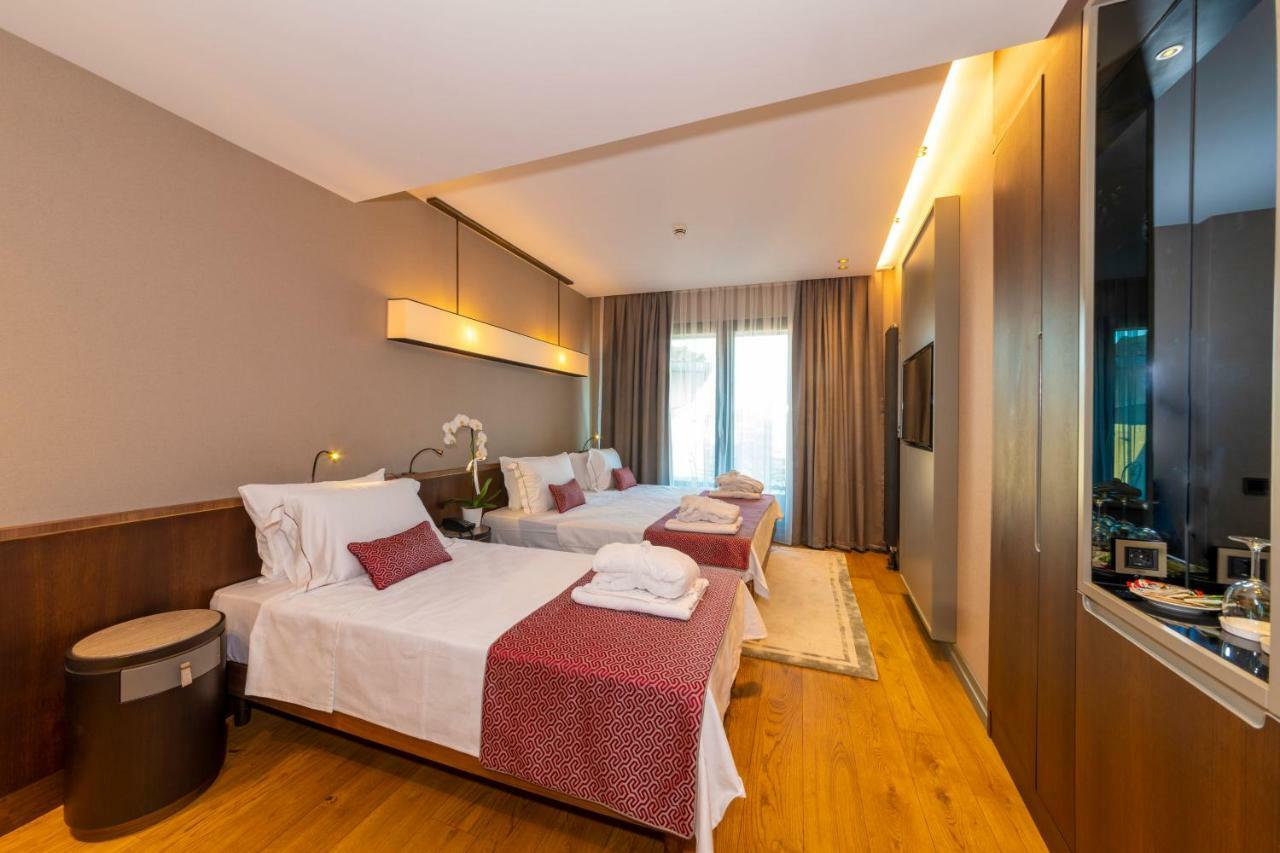 Panorama Suite with Terrace