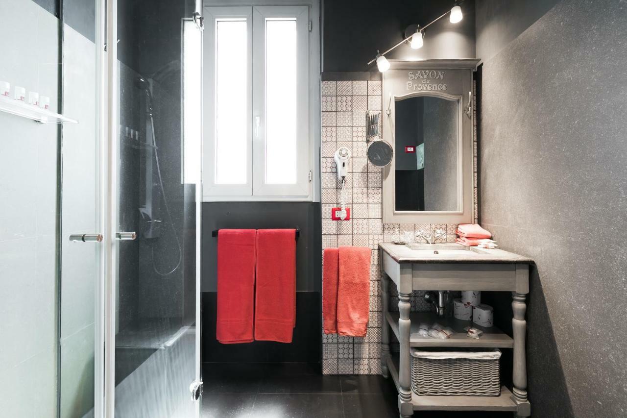 Penthouse One-Bedroom Apartment Terrace