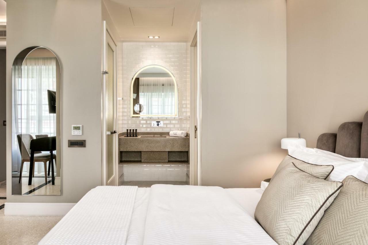 Deluxe Family Suite