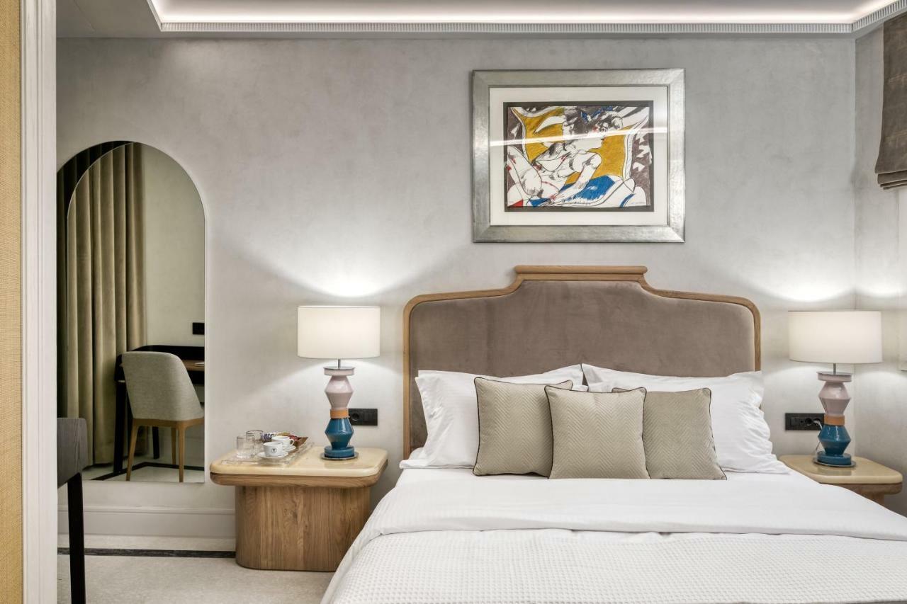 Deluxe Suite Balcony
