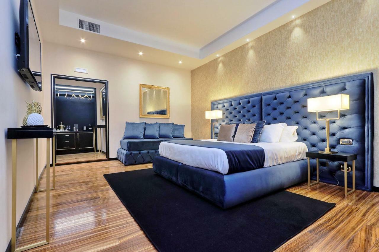 King Suite Spa Bath