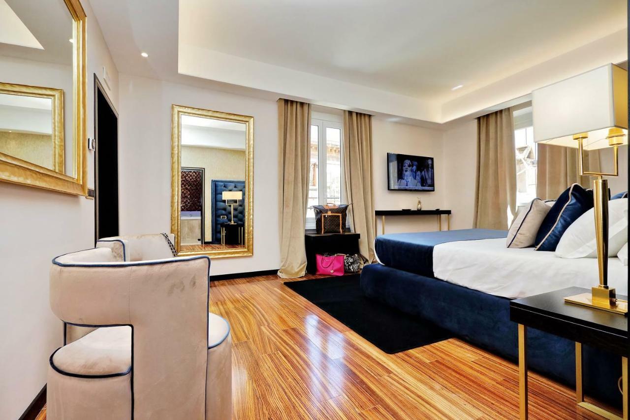King Suite Spa Bath