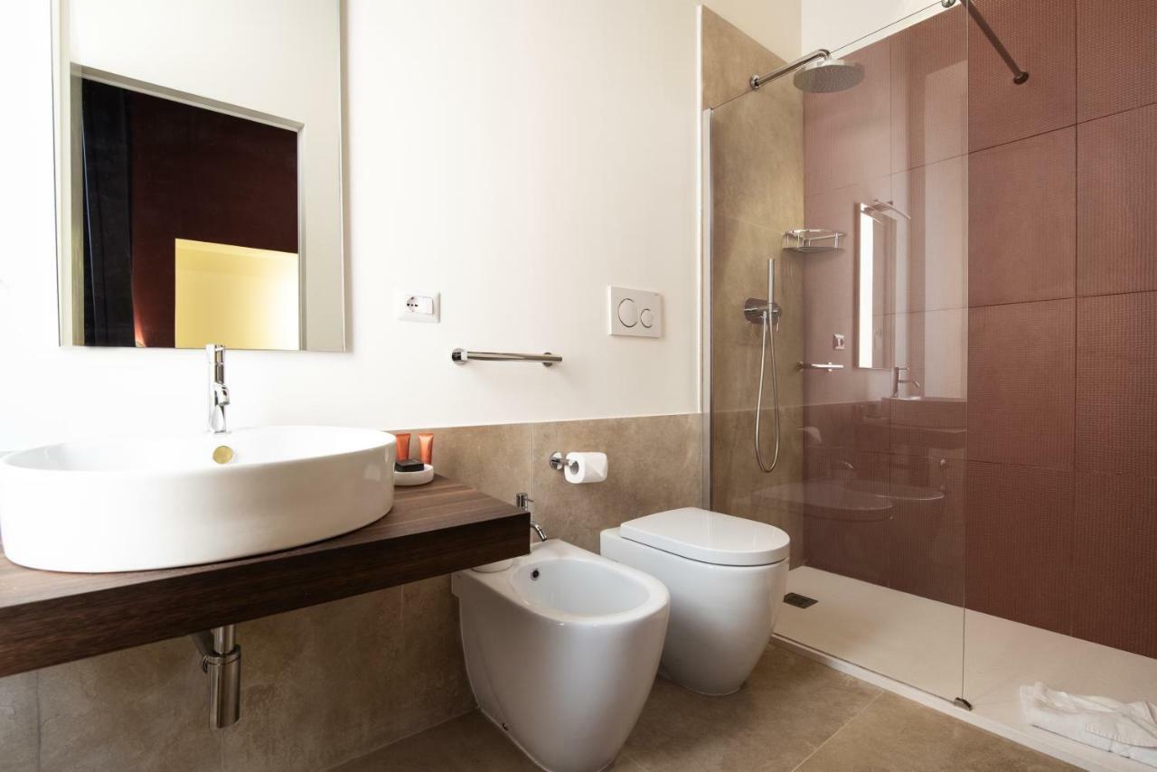 Double or Twin Room Private Bathroom