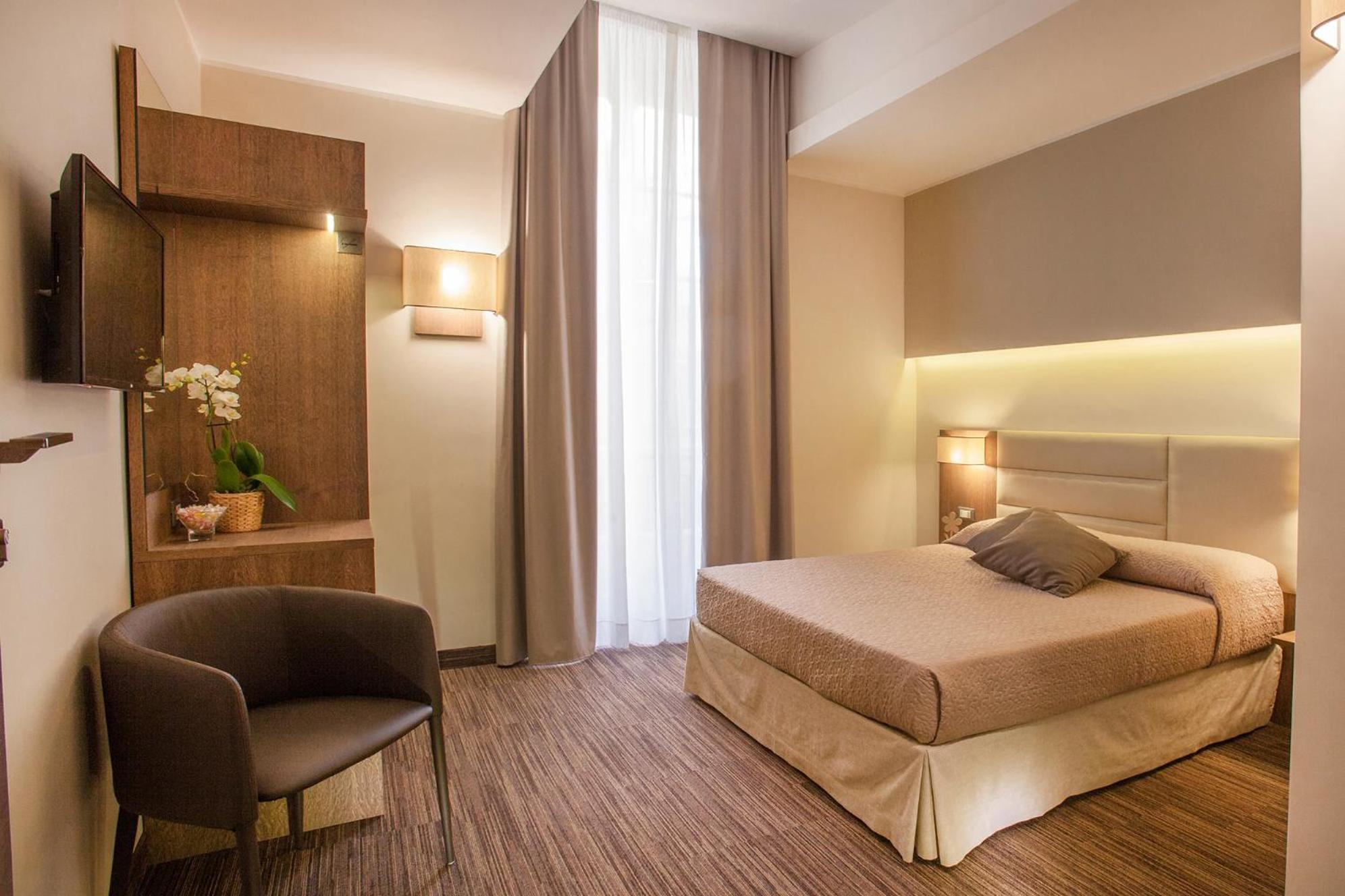 Classic Double Room