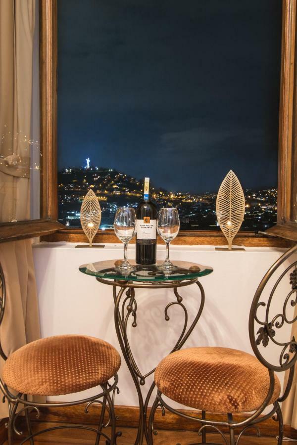 Suite City View