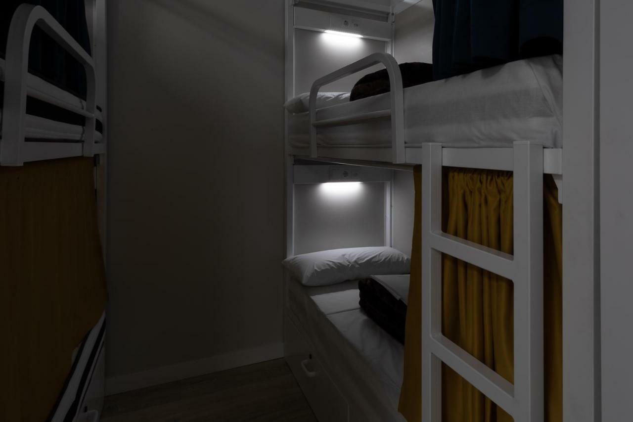 Bunk Bed Mixed Dormitory Room