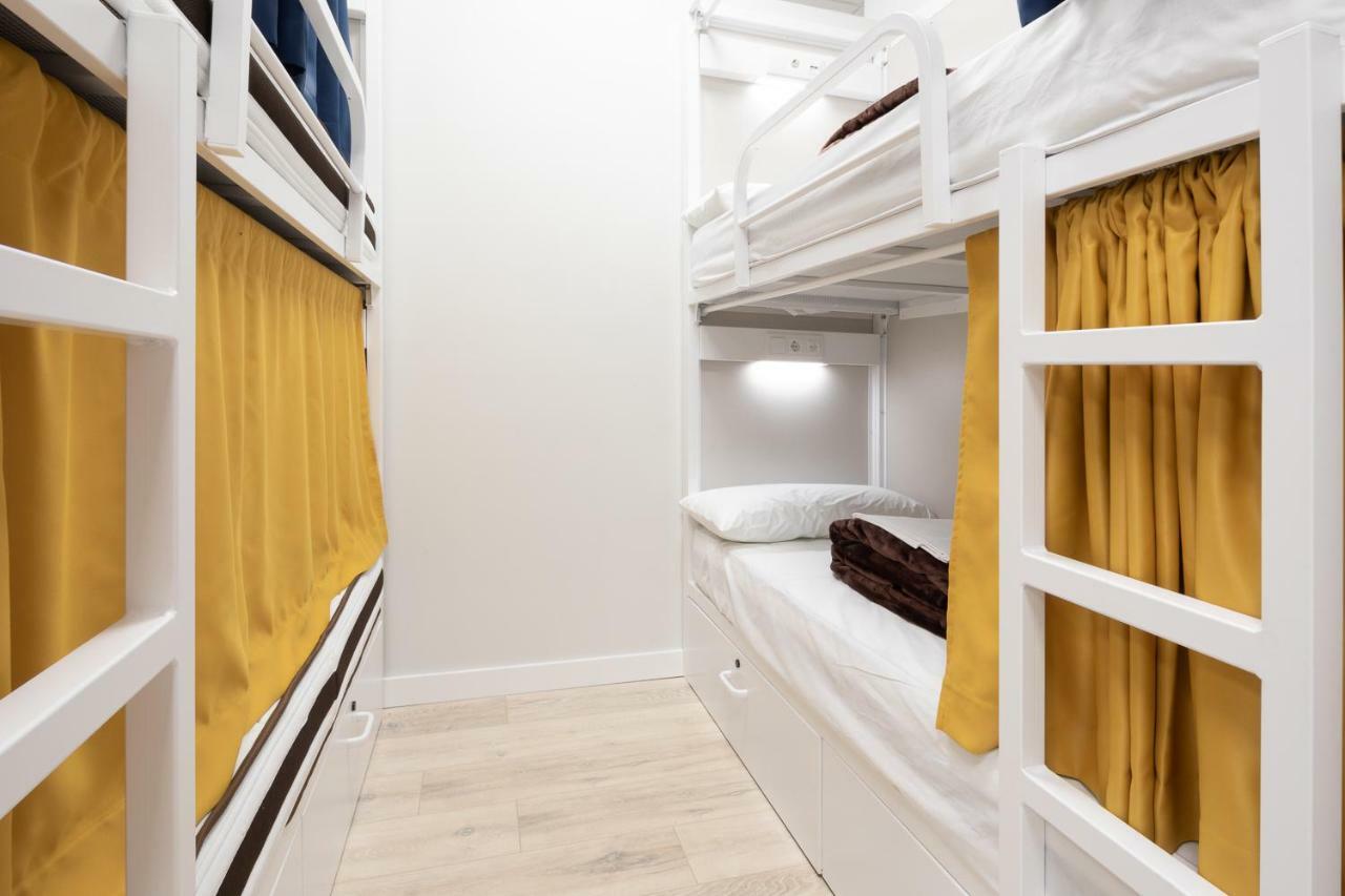 Bunk Bed Mixed Dormitory Room