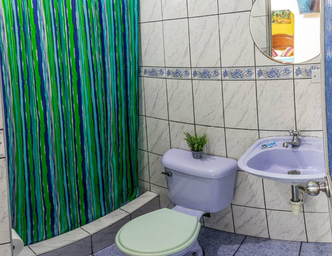 Single Room Private Bathroom