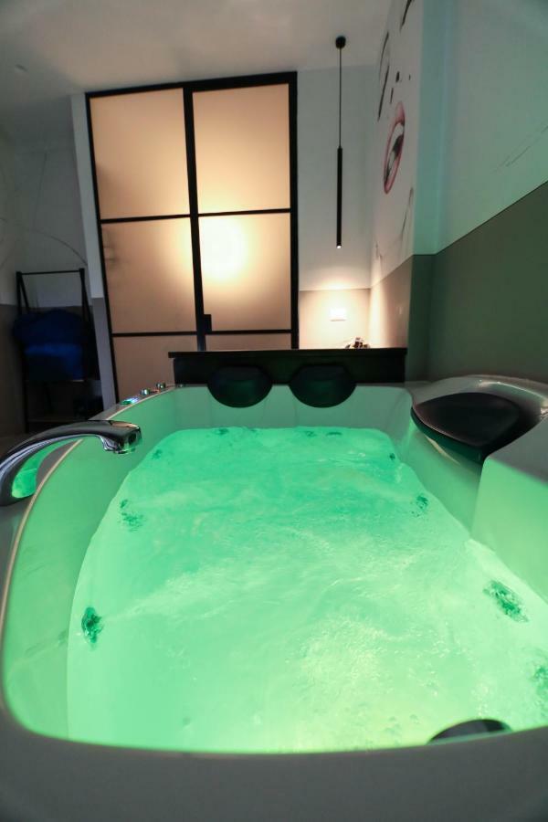 Suite Spa Bath