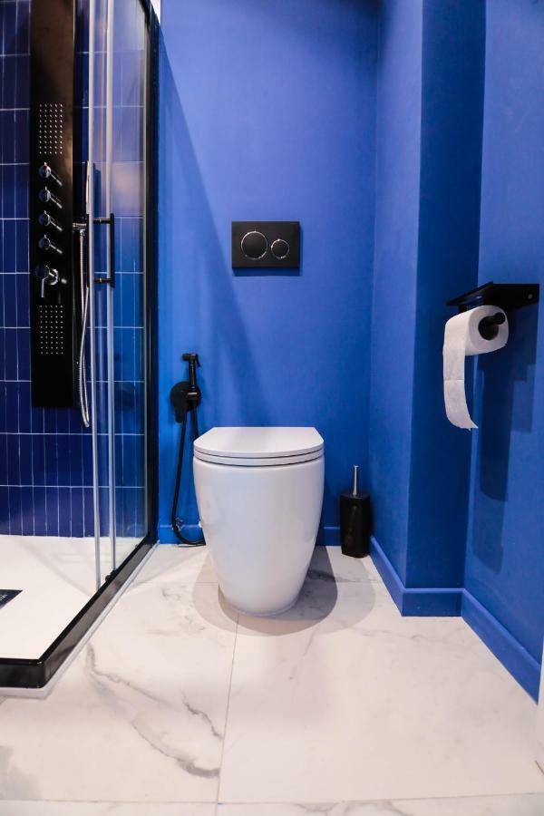 Single Room Private Bathroom