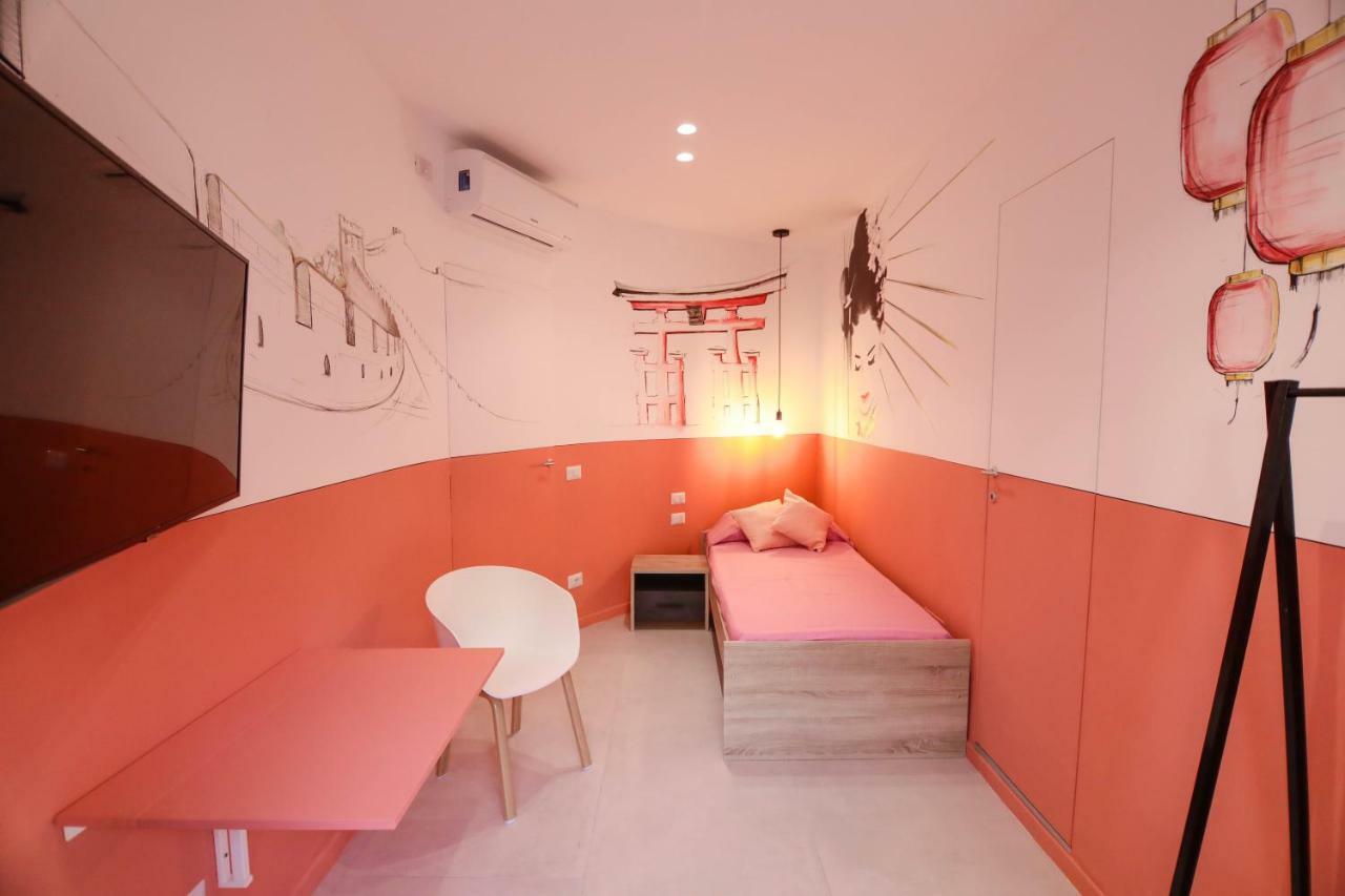Single Room Private Bathroom