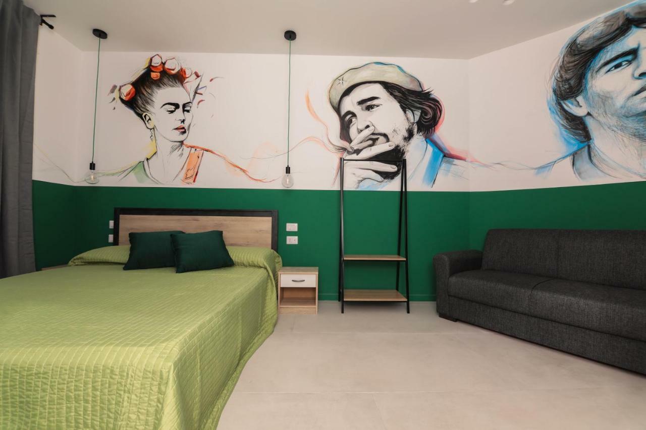 Double Room Private Bathroom