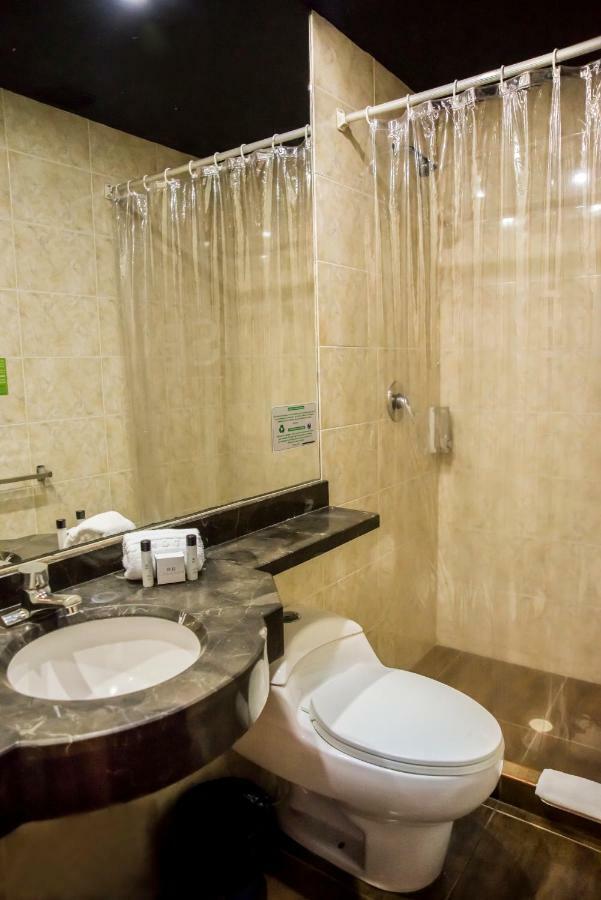 Standard Double Room,1223706808:JPEG