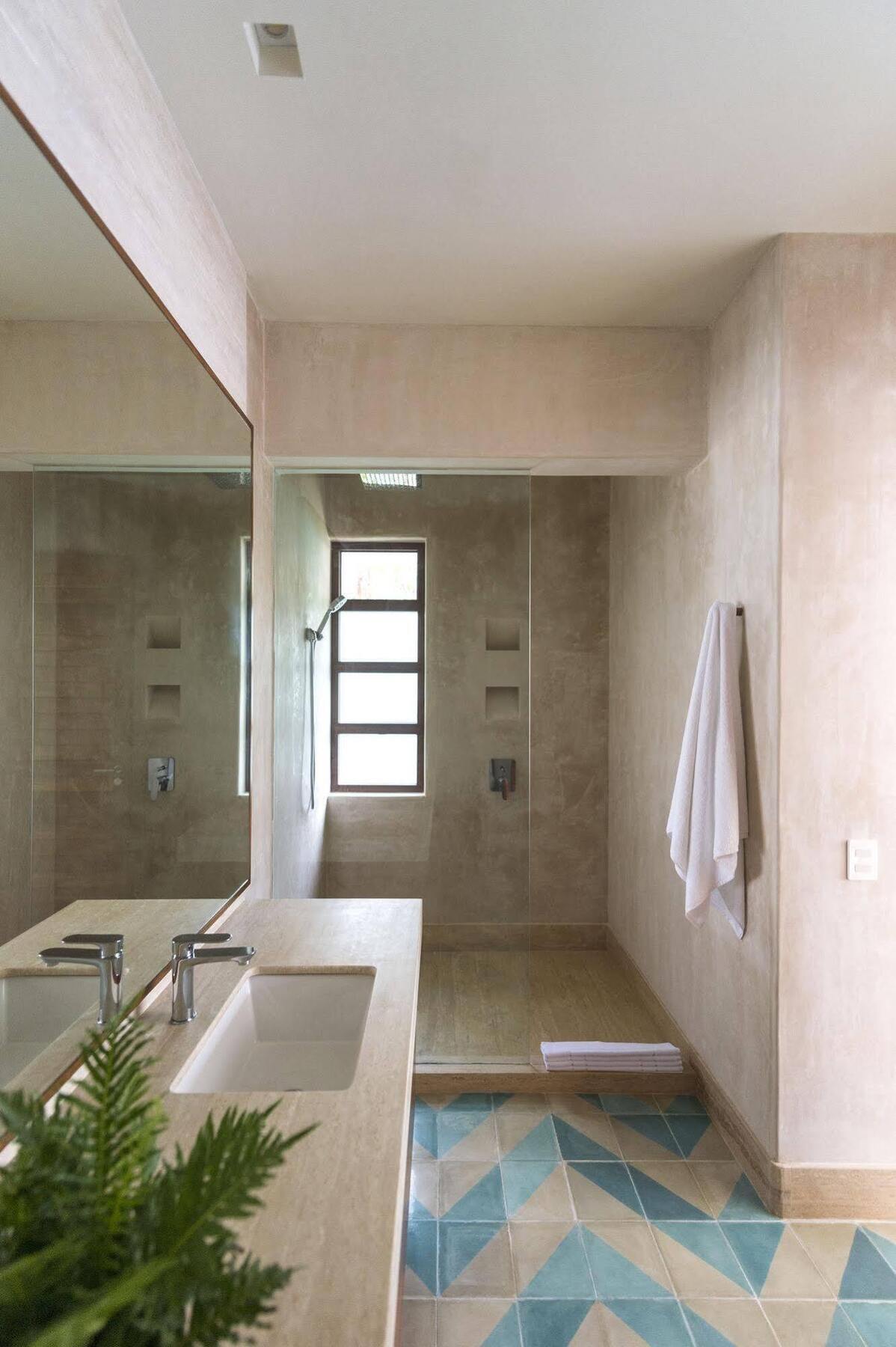 Deluxe Double Suite