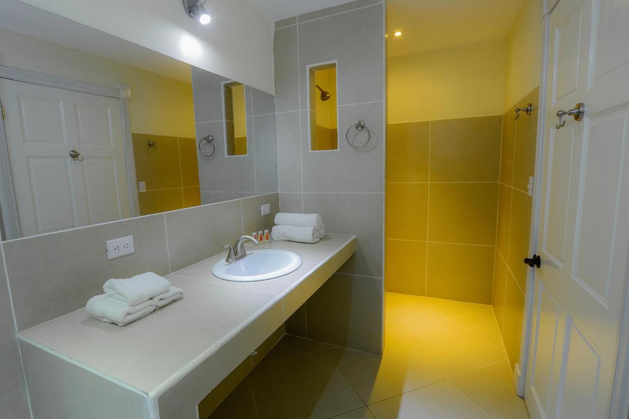 Queen Room Two Queen Beds Disability Access