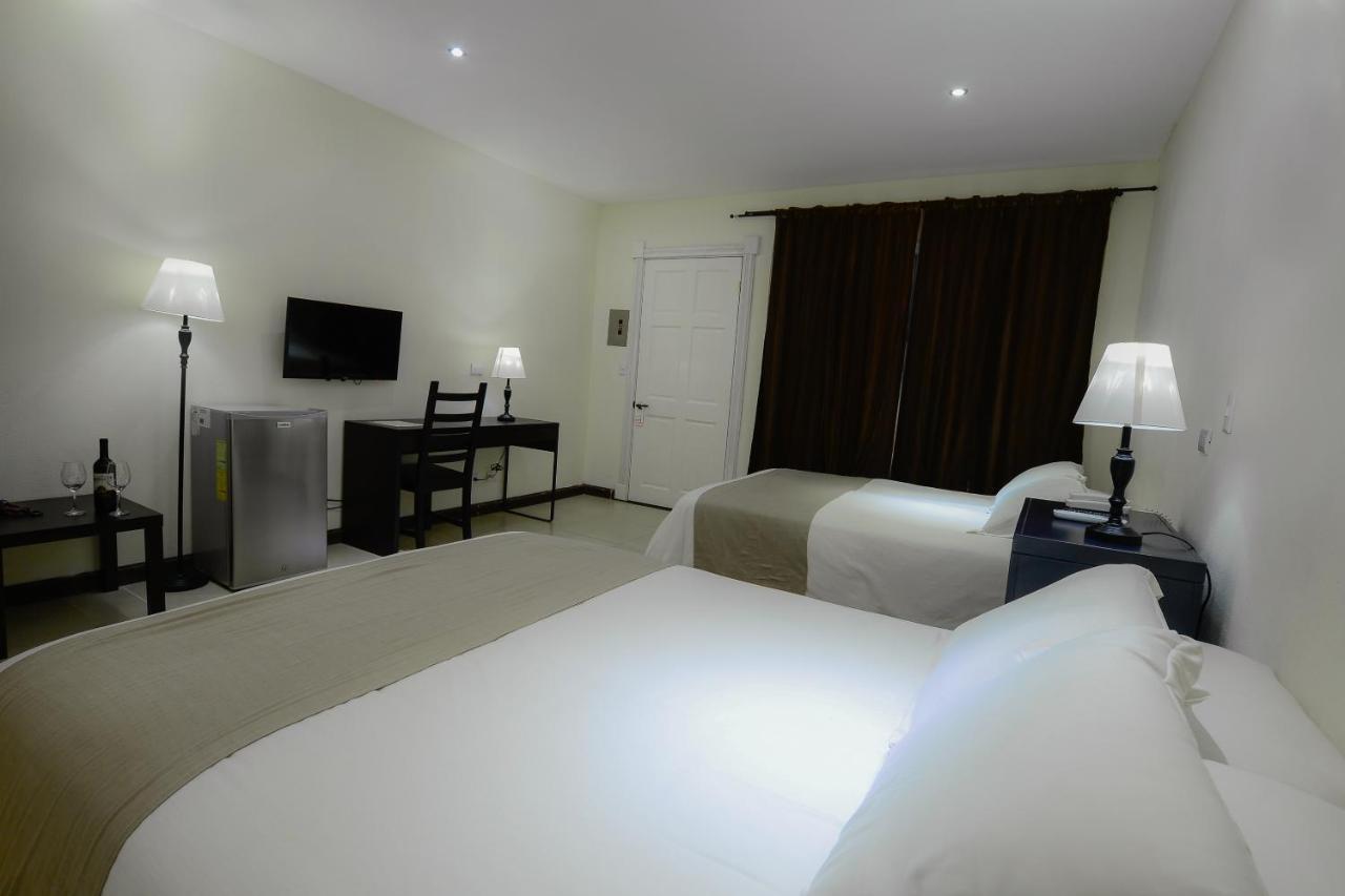 Queen Room Two Queen Beds Disability Access