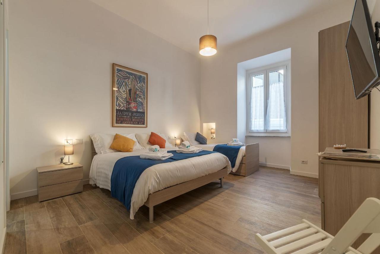 Comfort Triple Room