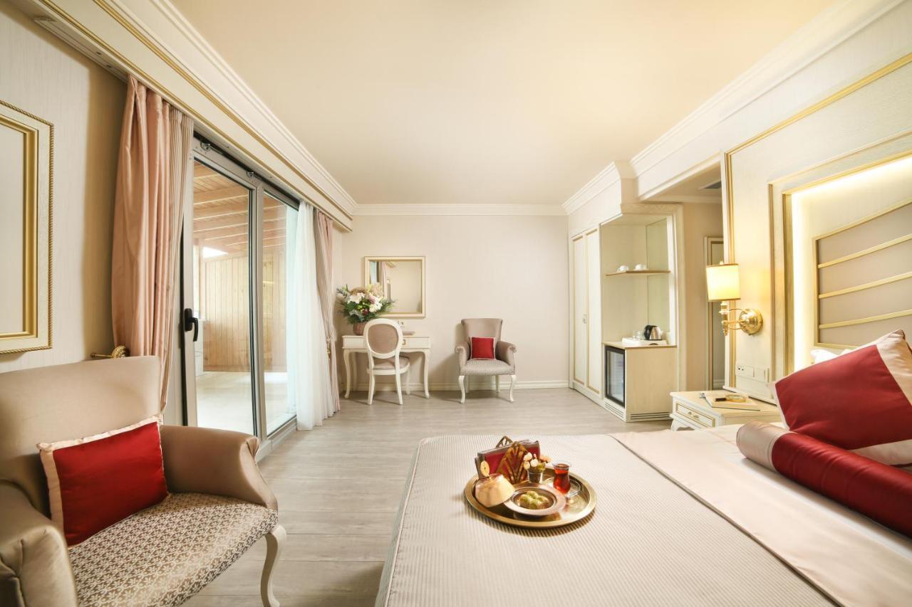 Deluxe Double or Twin Room with Balcony