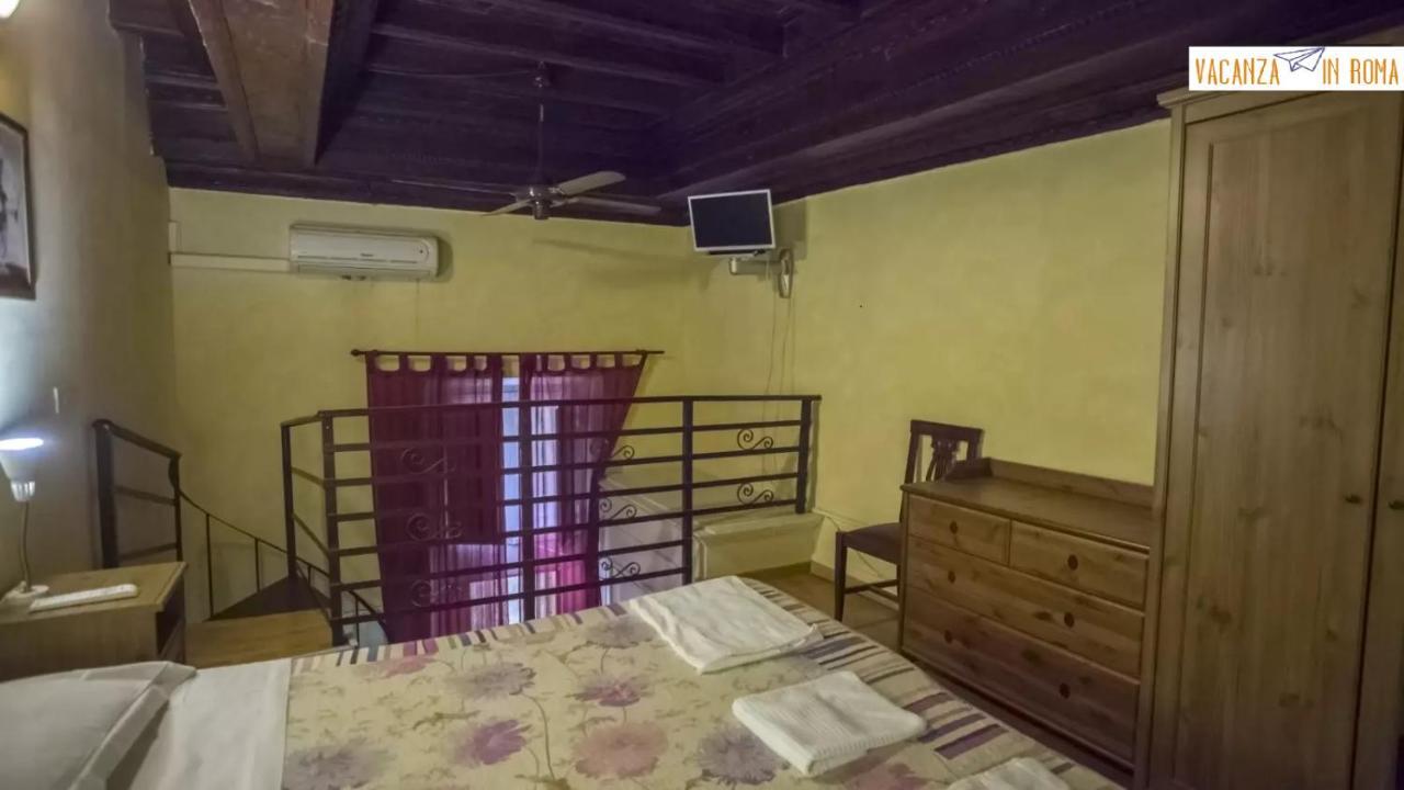 Triple Room Kitchenette