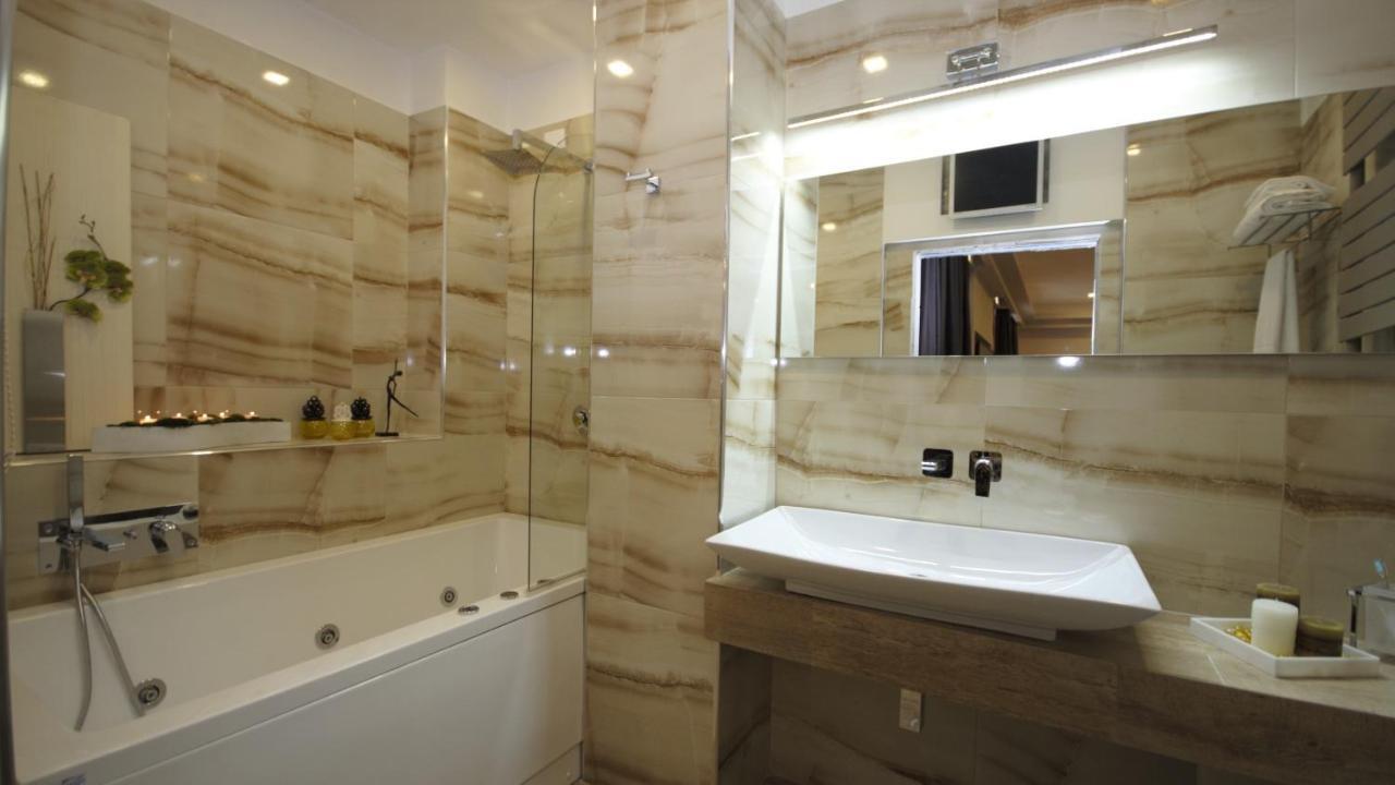 Executive Suite Terrace