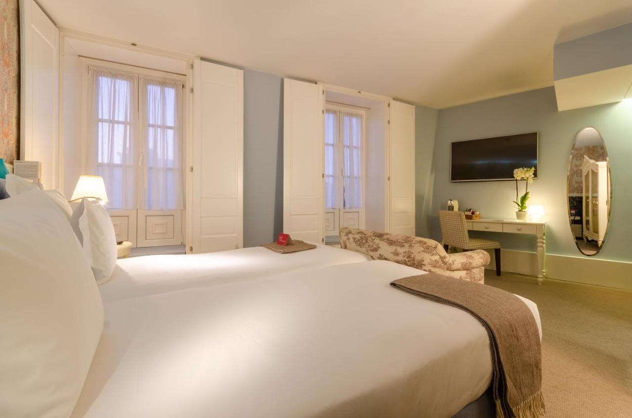 Superior Double Room with City View,964880263:JPEG