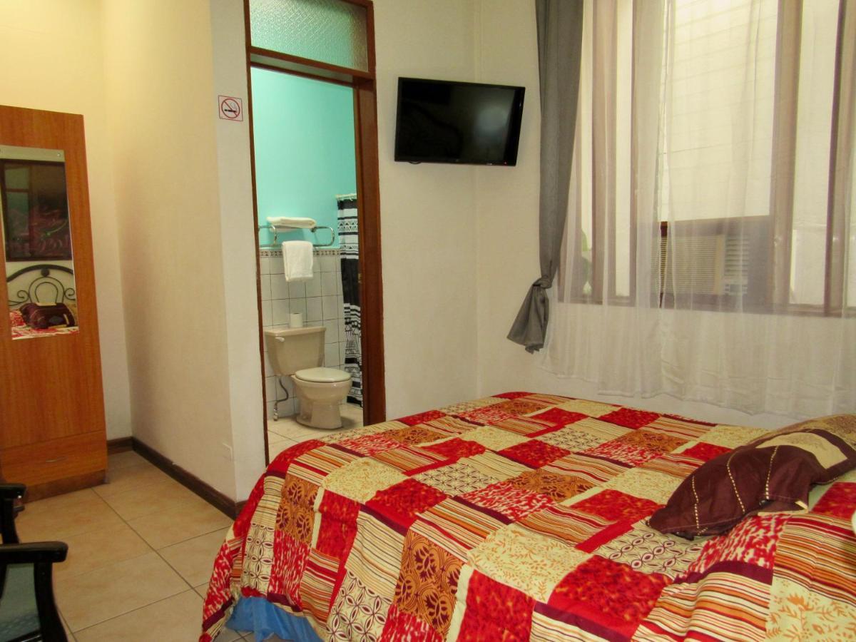 Double Room A or C Private Bathroom