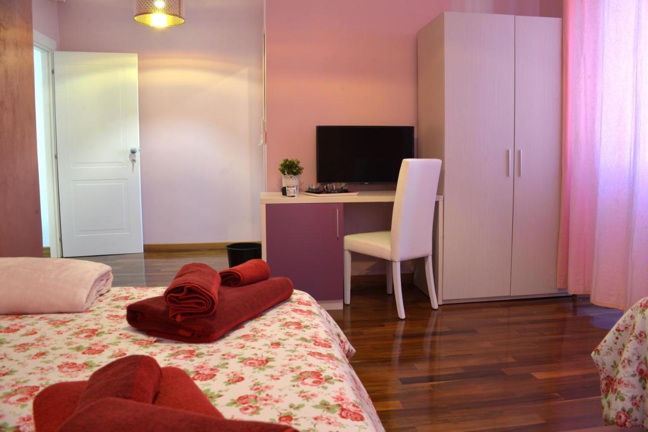 Triple Room Private Bathroom