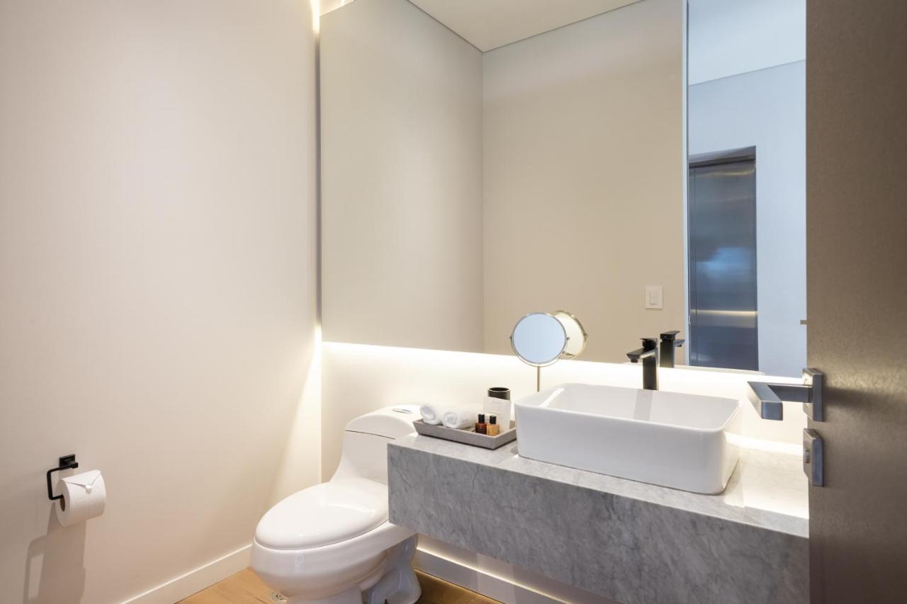 Deluxe Penthouse Apartment
