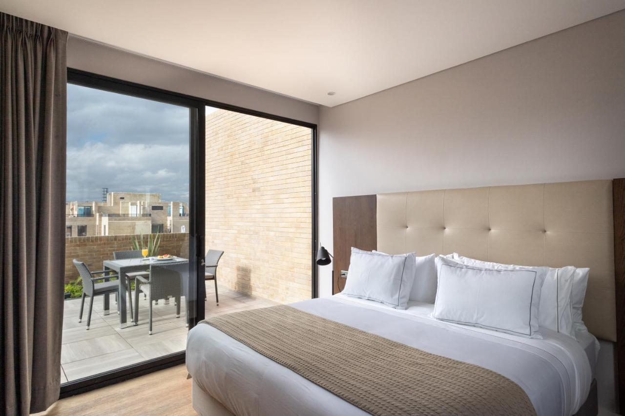 Penthouse Apartment