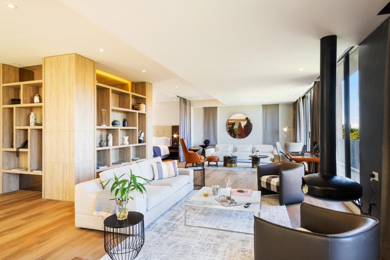 Deluxe Penthouse Apartment