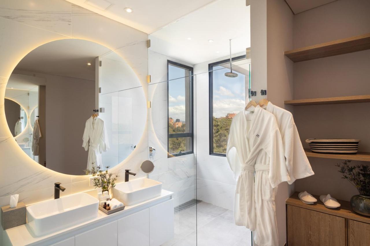 Deluxe Penthouse Apartment